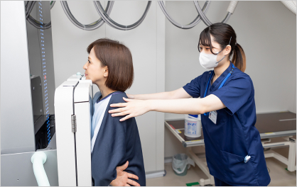 いとうまい子さんの肺がん検診写真画像