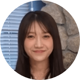 女子大生の顔写真